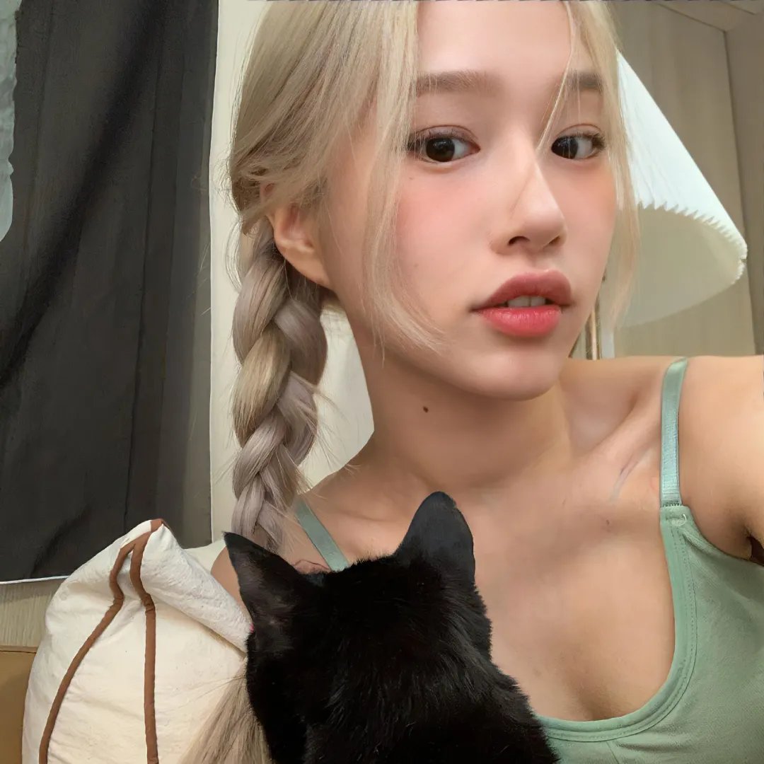 双面艾莉丝