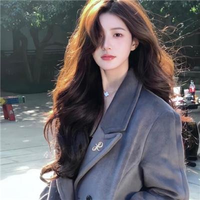奔跑的修女